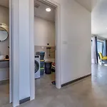 Aura By Interhome *