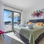 Сasa de vacaciones Aura By Interhome *
