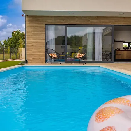 Aura By Interhome Casa de Férias Pula