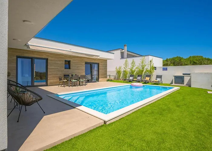 Semesterbostad Aura By Interhome *